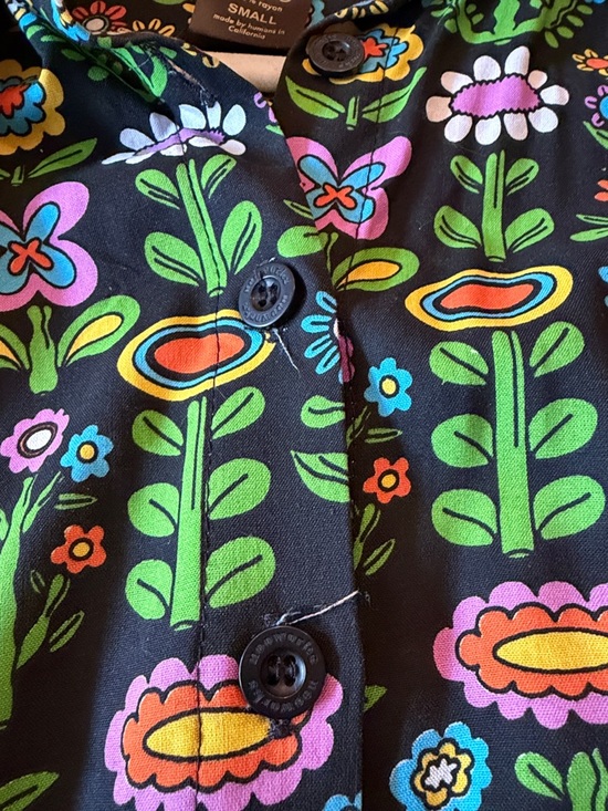 Super sonic Black Floral-Pattern Short Sleeve button up shirt - Picture 3 of 4